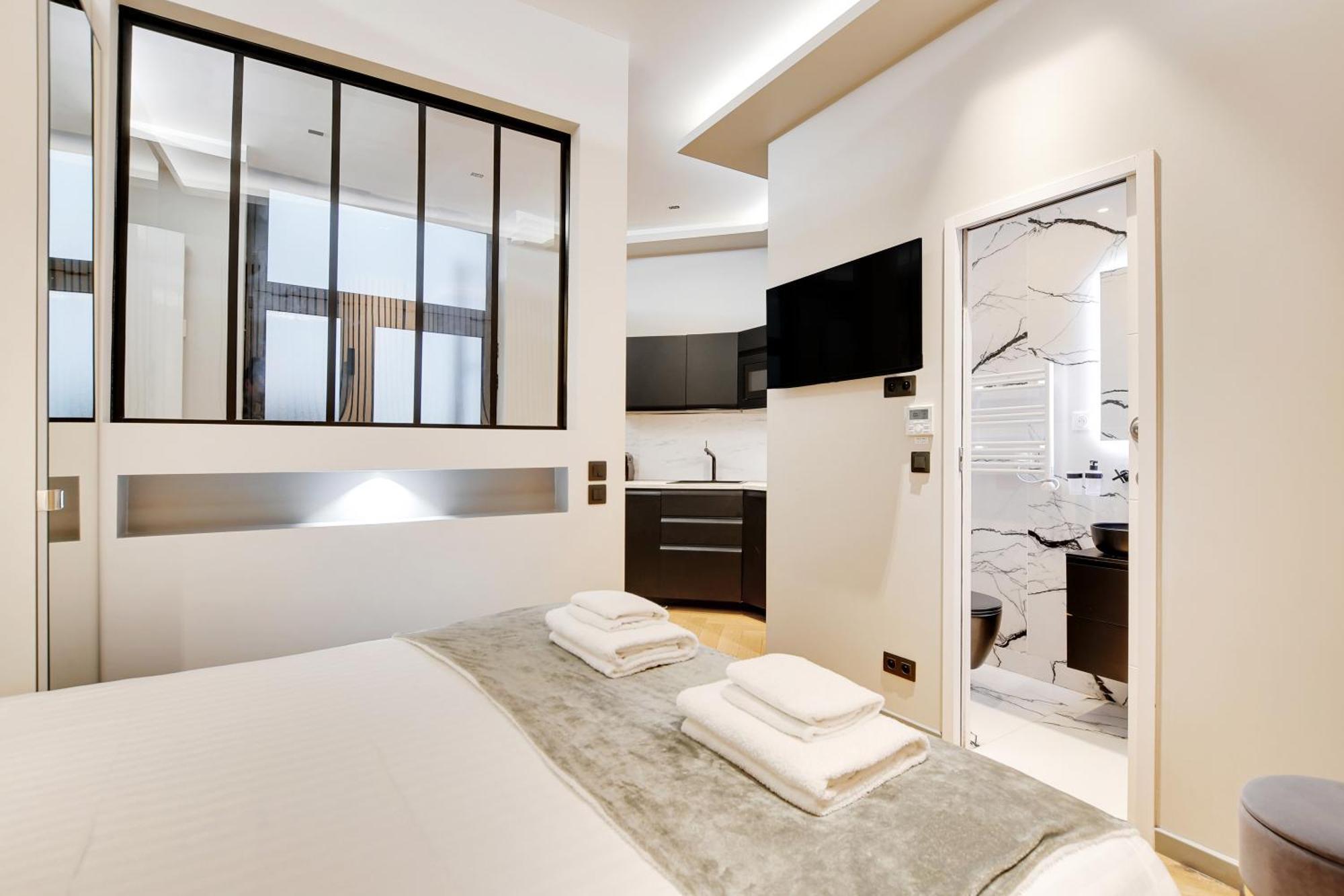 Pick A Flat'S Apartment In Champs-Elysees - Rue Marbeuf Париж Экстерьер фото